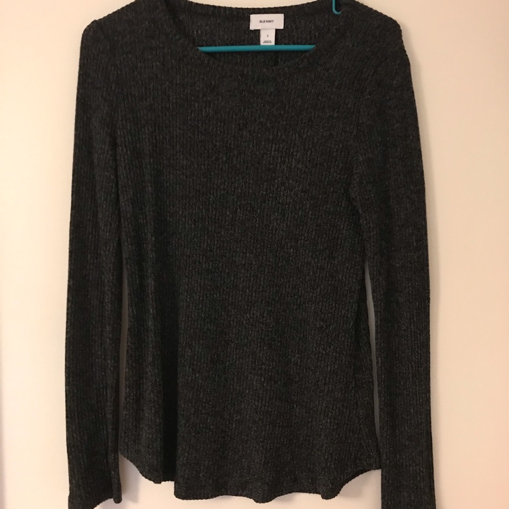 gap fitted long sleeve tee/thin sweater